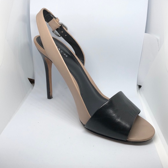 Coach Shoes - Coach heels size 9 👠